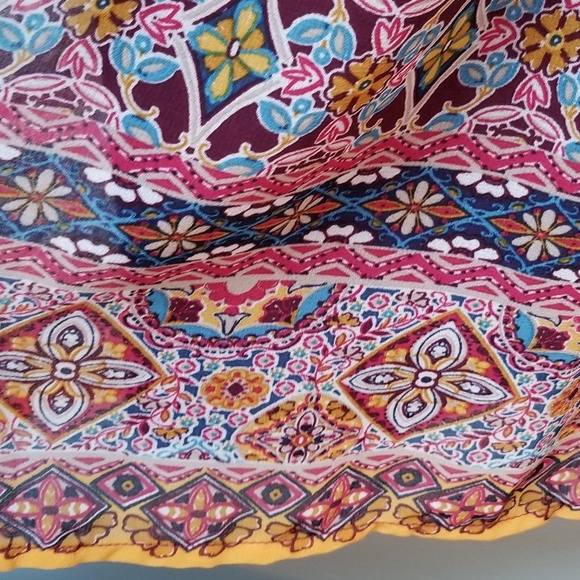 Love Reign Dress - Picture 4 of 5